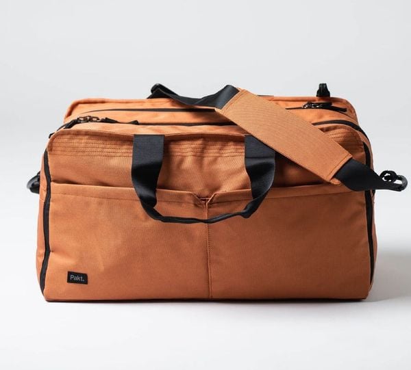  Pakt. The Anywhere 25L Duffel - Orange 