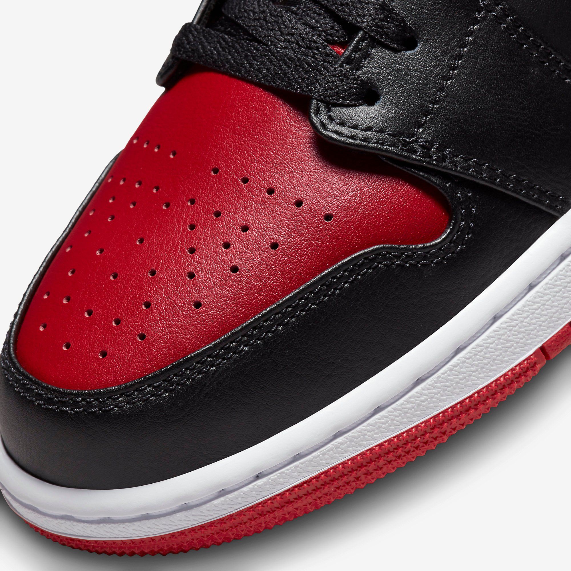  Air Jordan 1 Low - Black / Gym Red 