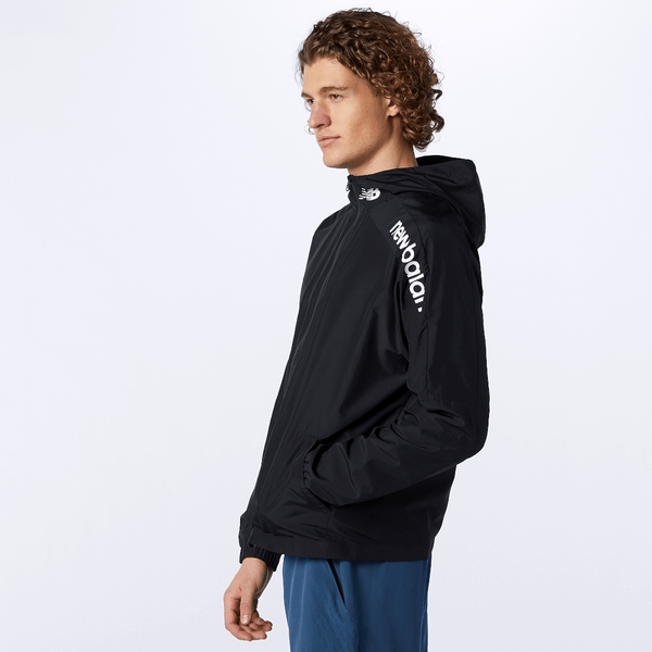  New Balance Tenacity Lined Woven Jacket - Black 