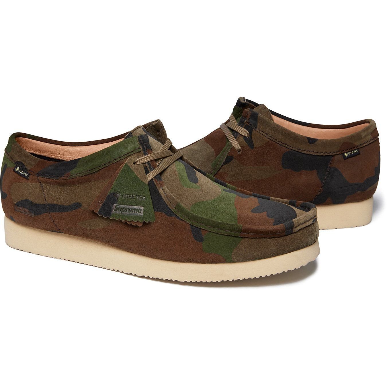 Supreme®/ Clarks Originals® GORE-TEX Wallabee® - Woodland Camo