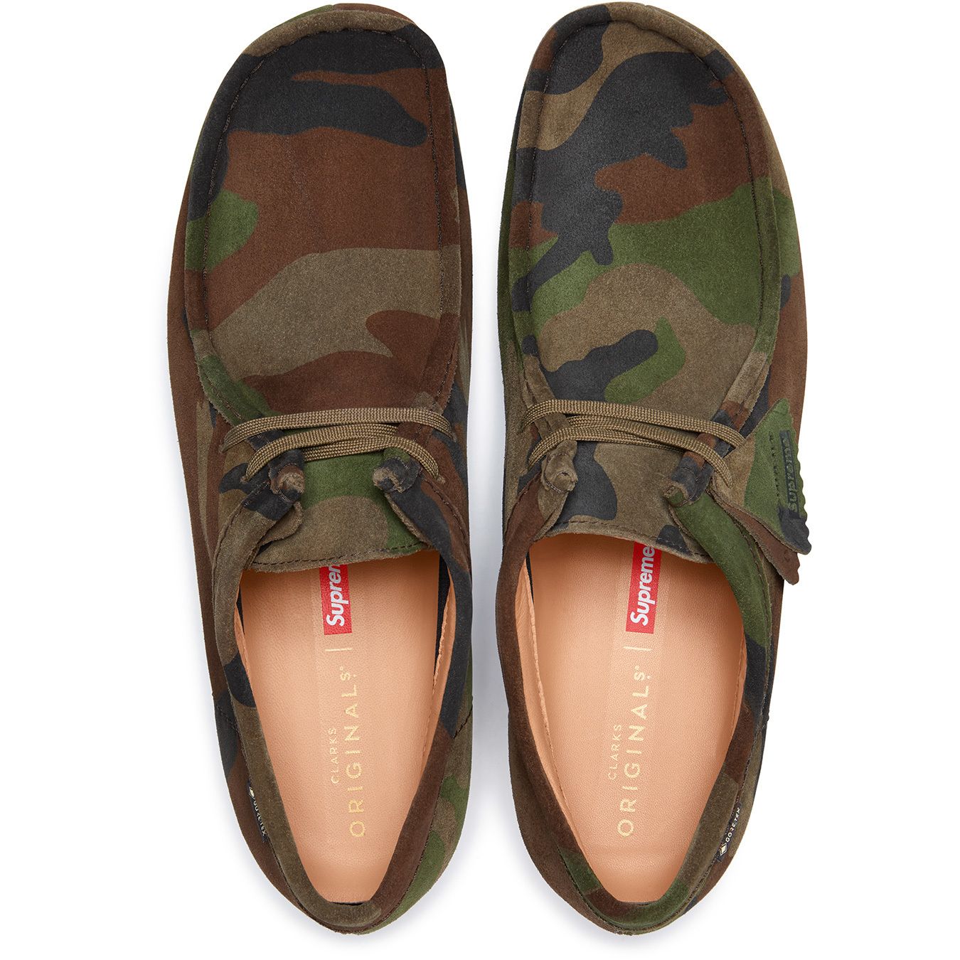  Supreme®/ Clarks Originals® GORE-TEX Wallabee® - Woodland Camo 