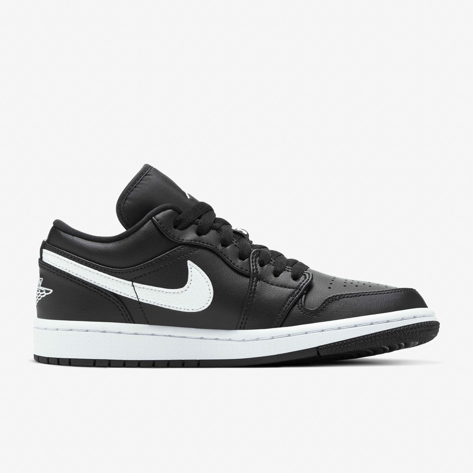  Air Jordan 1 Low WMNS - Black/White 