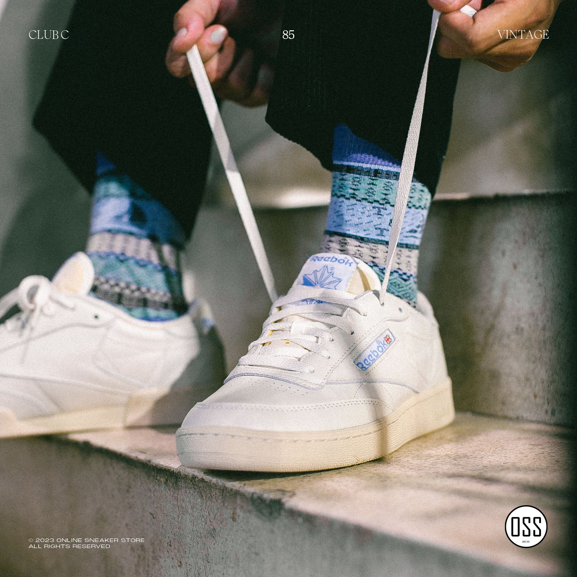  Reebok Club C 85 Vintage - Chalk / Essential Blue 