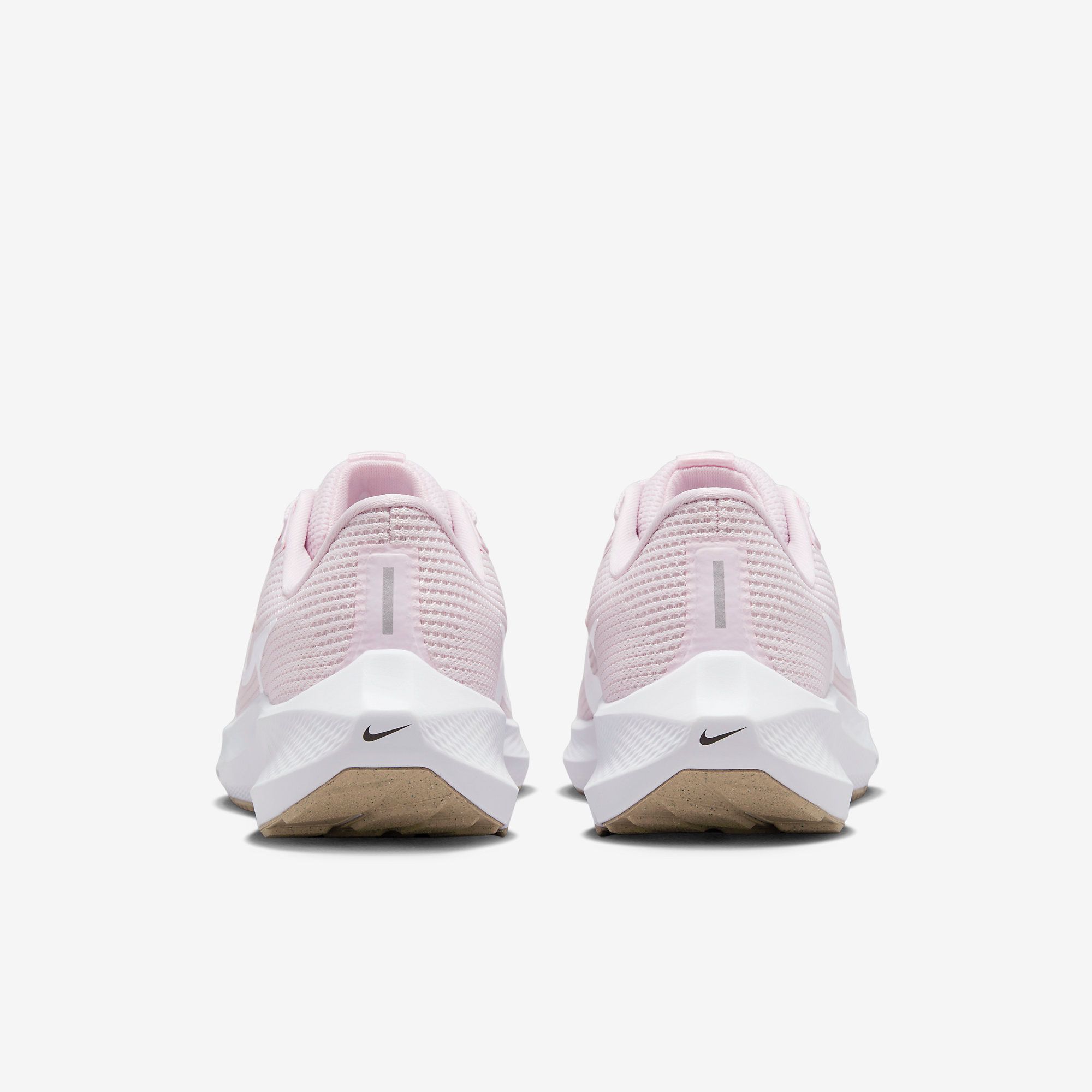  Nike Pegasus 40 - Pearl Pink 