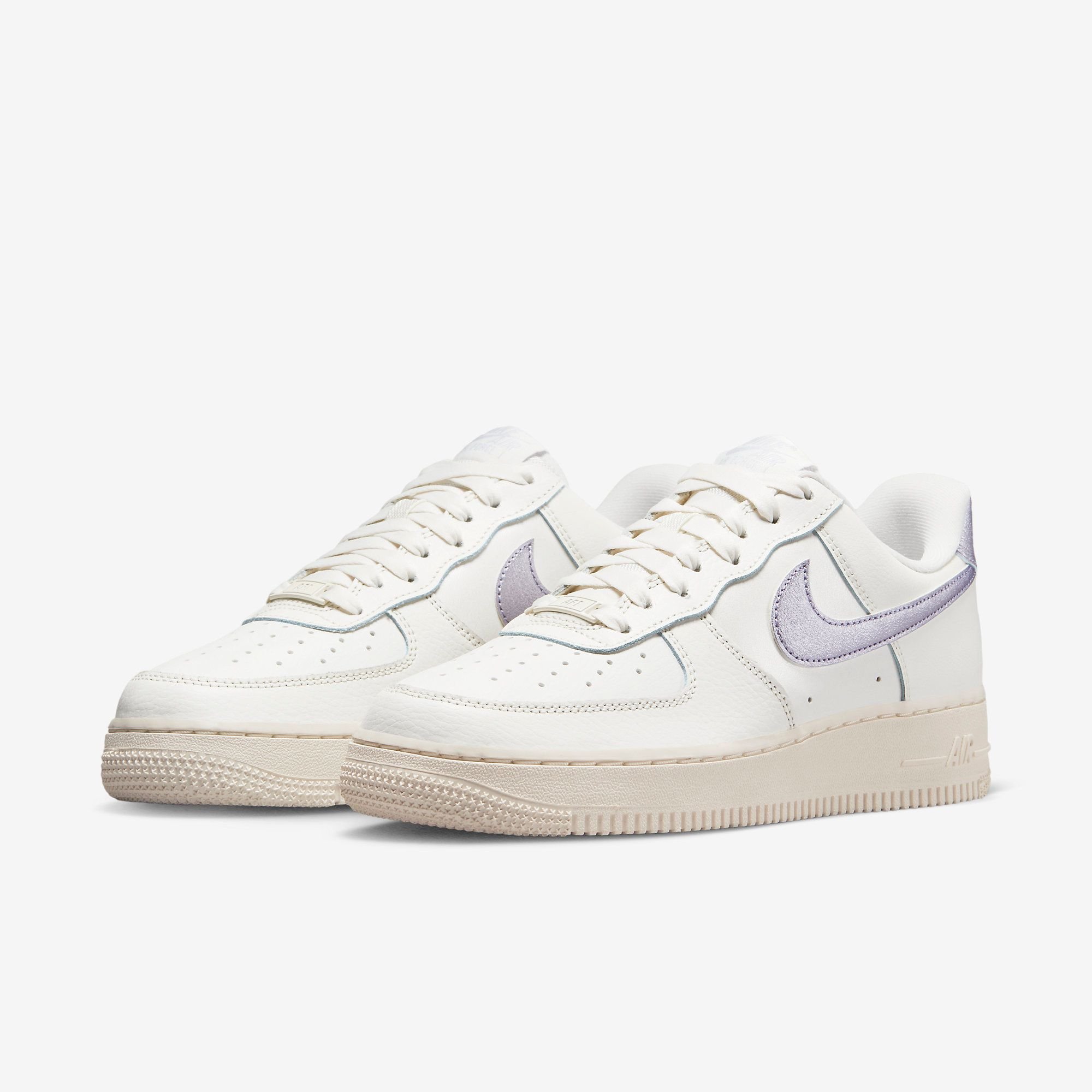  Nike Air Force 1 '07 WMNS - Sail / Oxygen Purple 