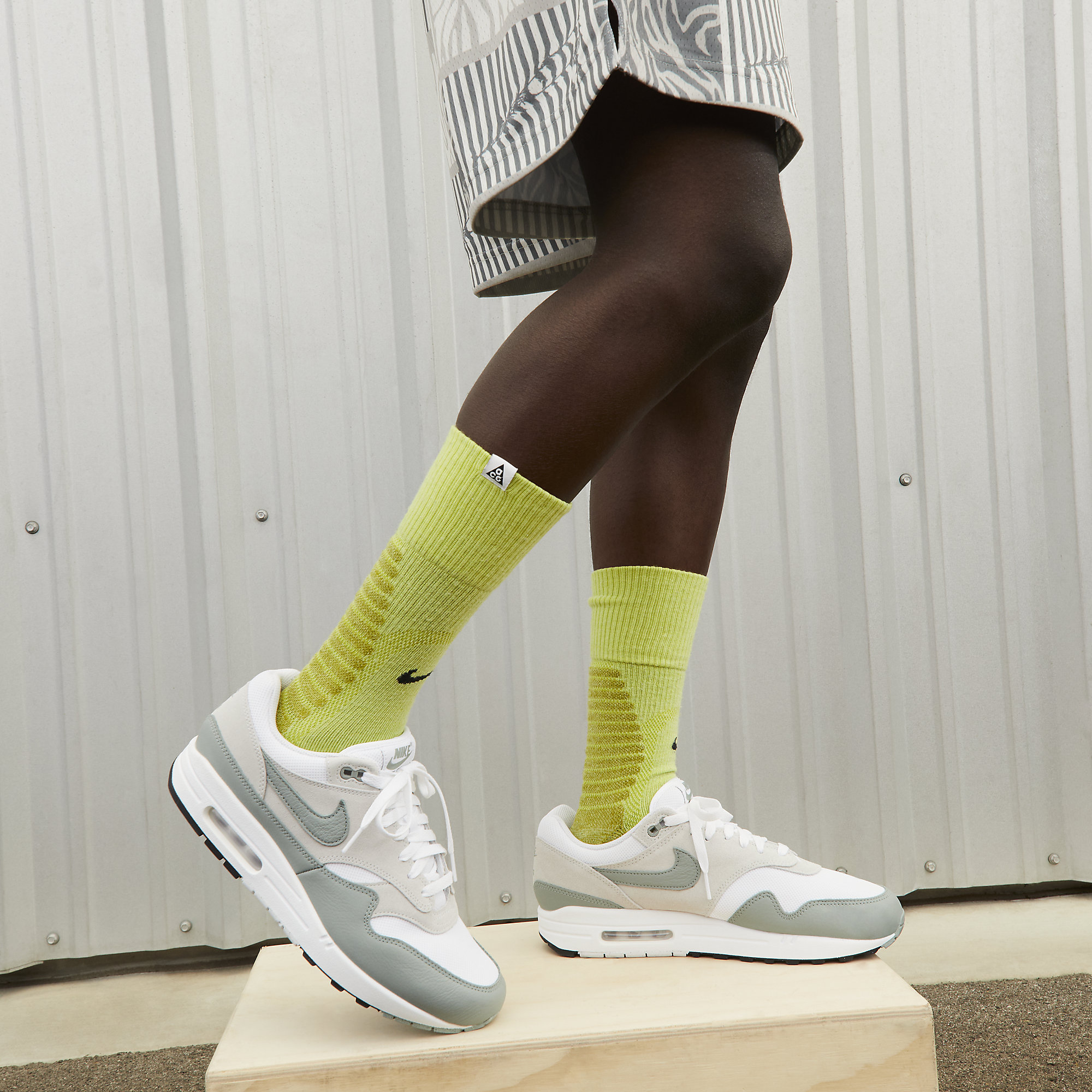Air max shop 1 footasylum