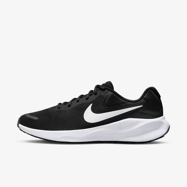  Nike Revolution 7 - Black / White 