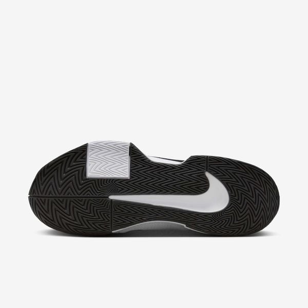  Nike GP Challenge Pro - White / Black 