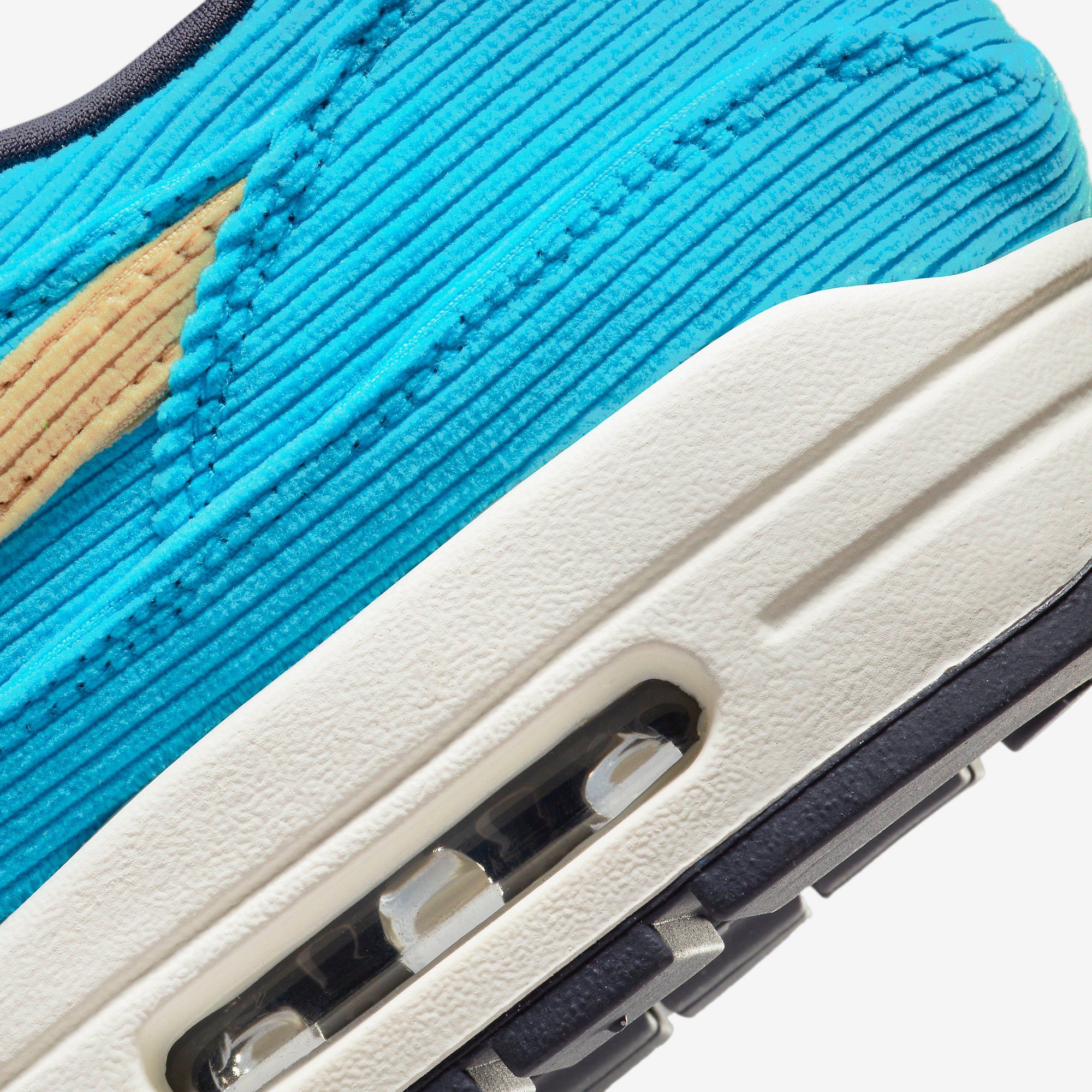  Nike Air Max 1 Premium - Corduroy Baltic Blue 