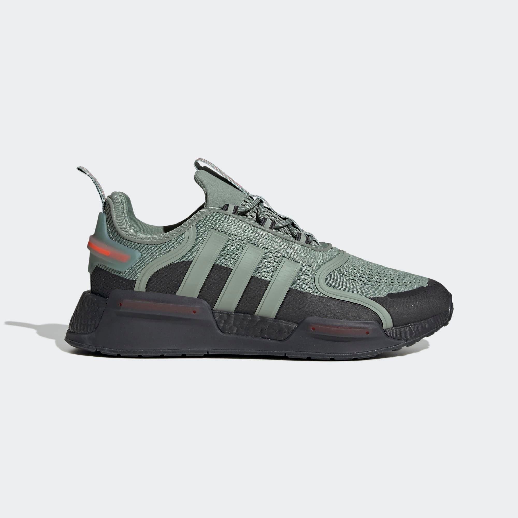  adidas NMD V3 - Silver Green / Carbon 