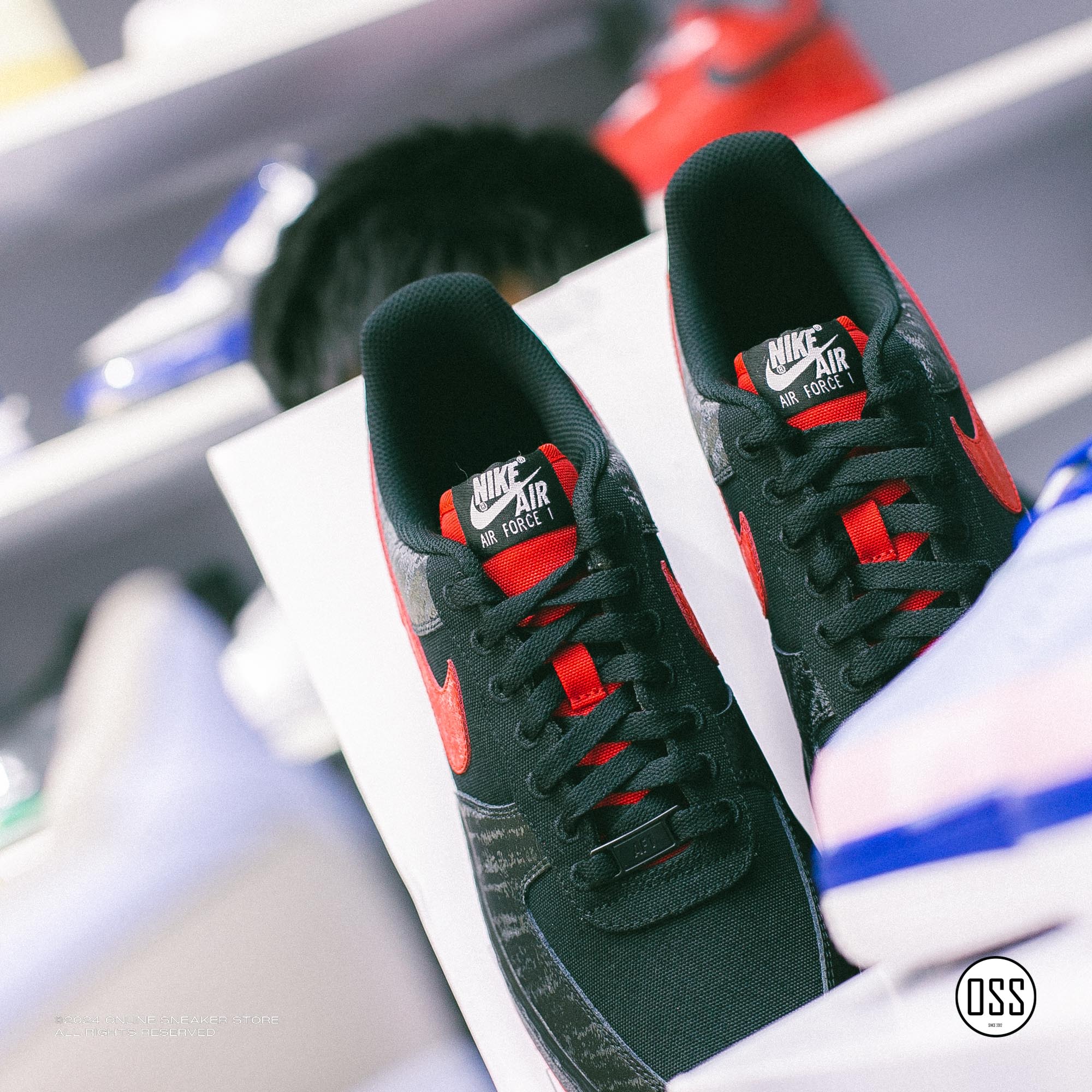 black and red nike air force