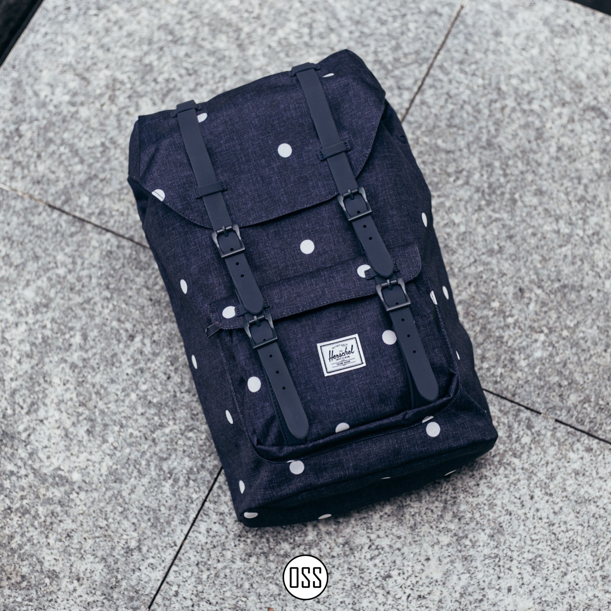  Herschel Little America | Mid-Volume - Polka Dot Crosshatch 