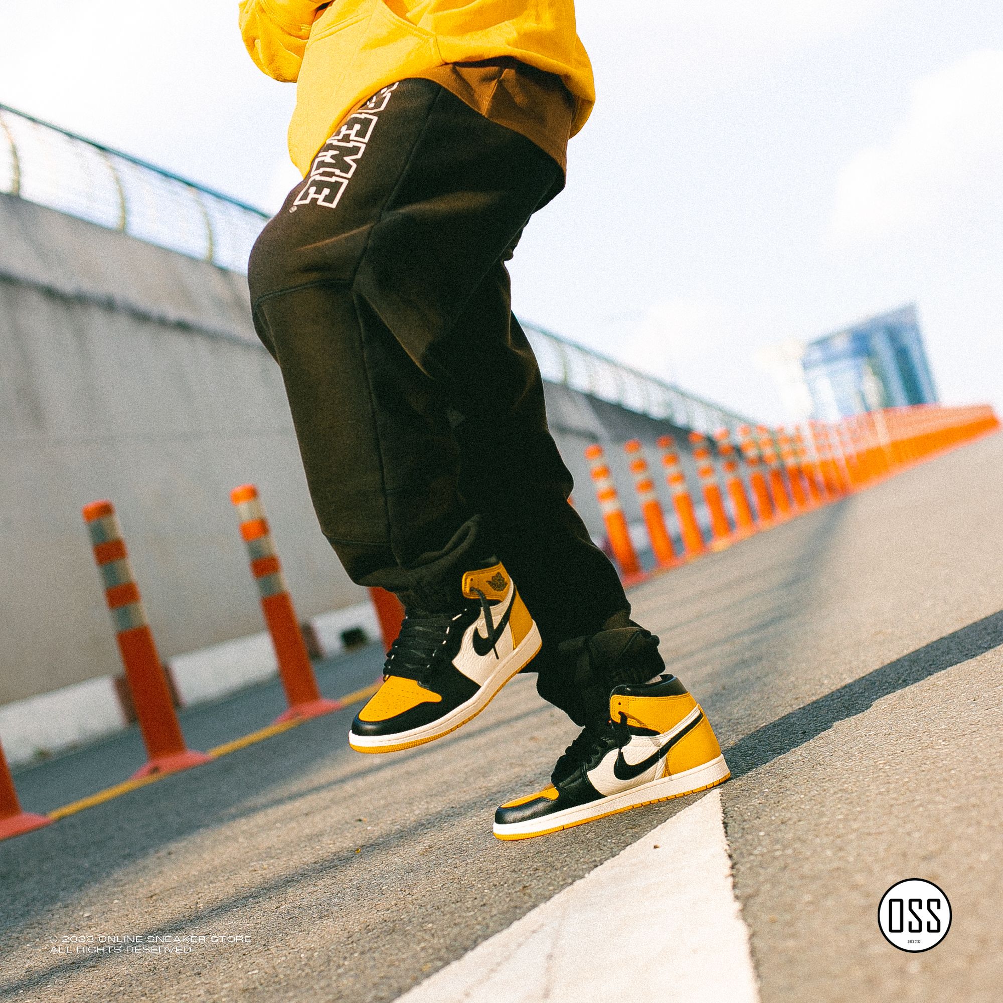  Air Jordan 1 High Retro OG - Taxi 