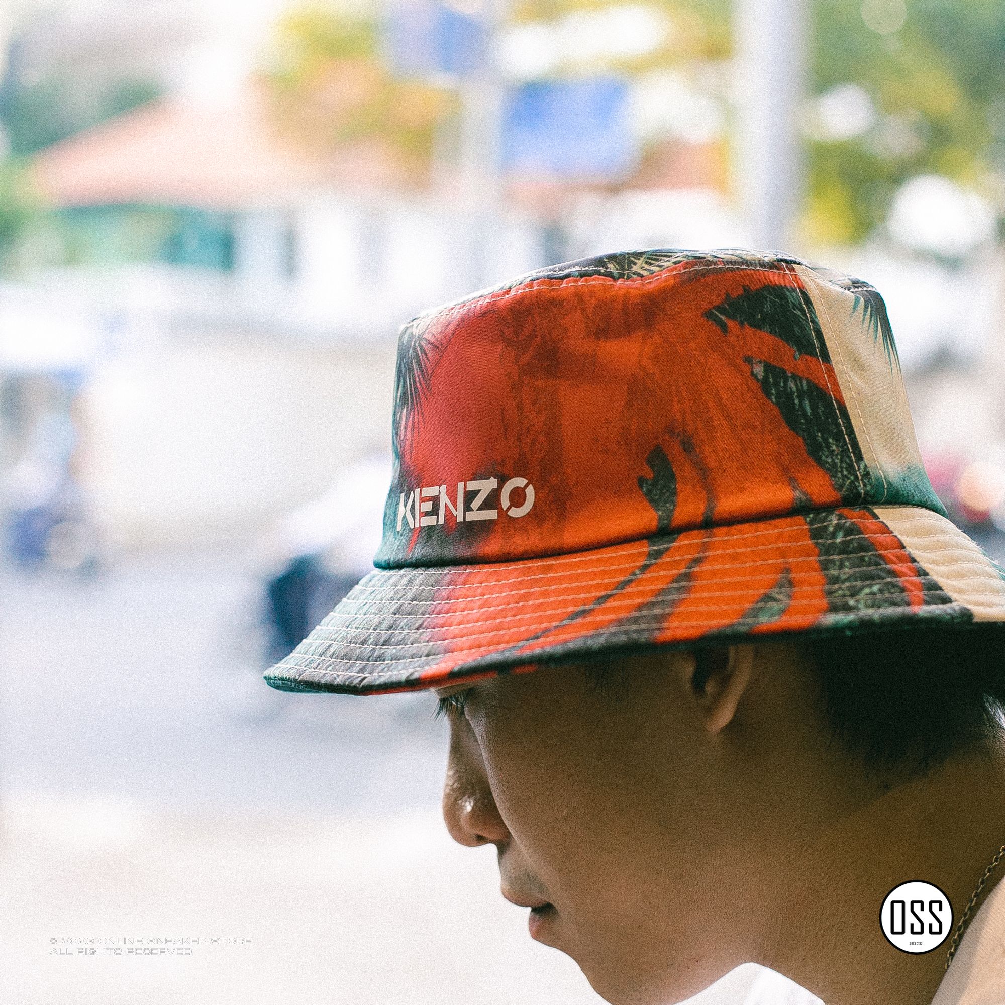  KENZO Hawaiian Graffiti Bucket Hat - Cherry 