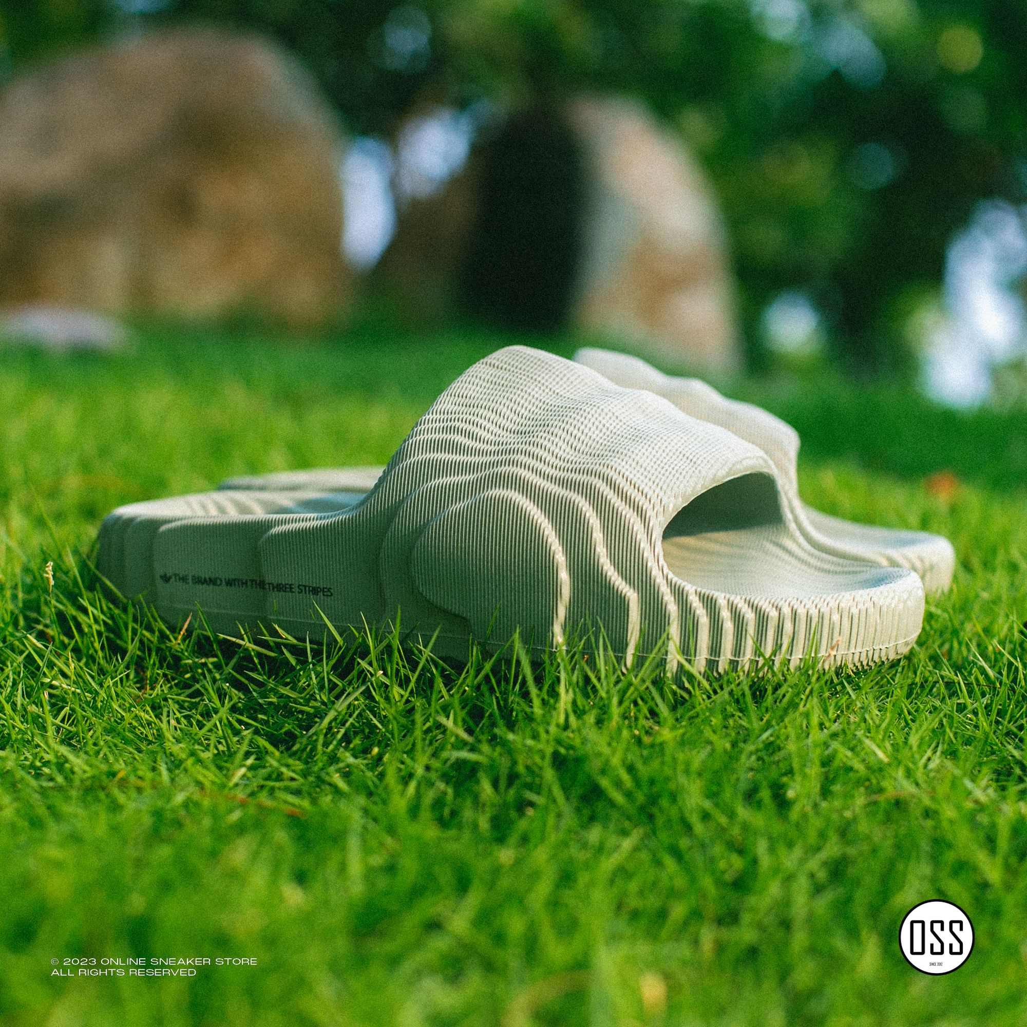  adidas Adilette 22 Slides - Silver Green 