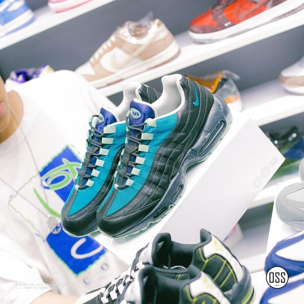  Nike Air Max 95 By You - Black Leather / Blustery 