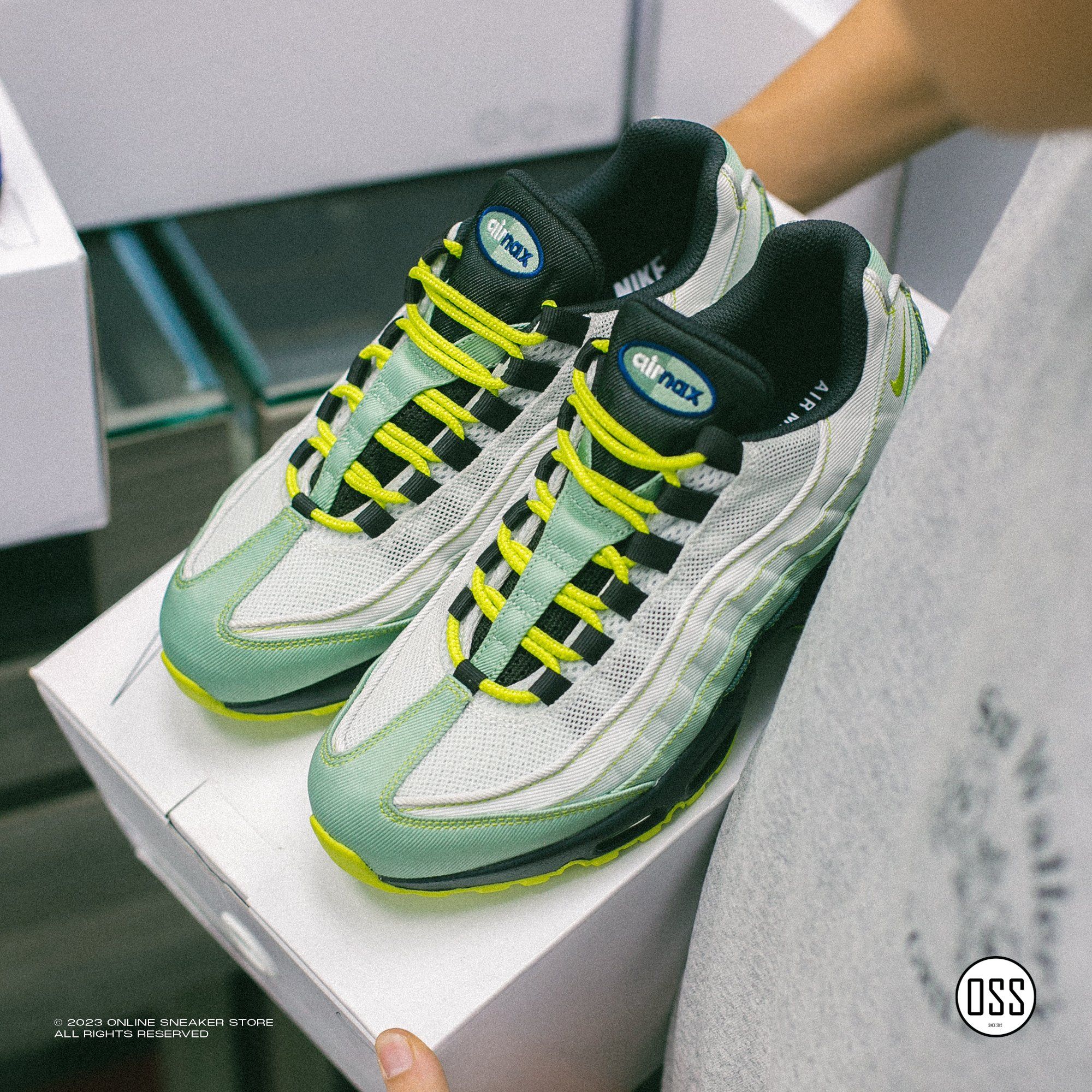  Nike Air Max 95 By You - Fade Twill Hasta 