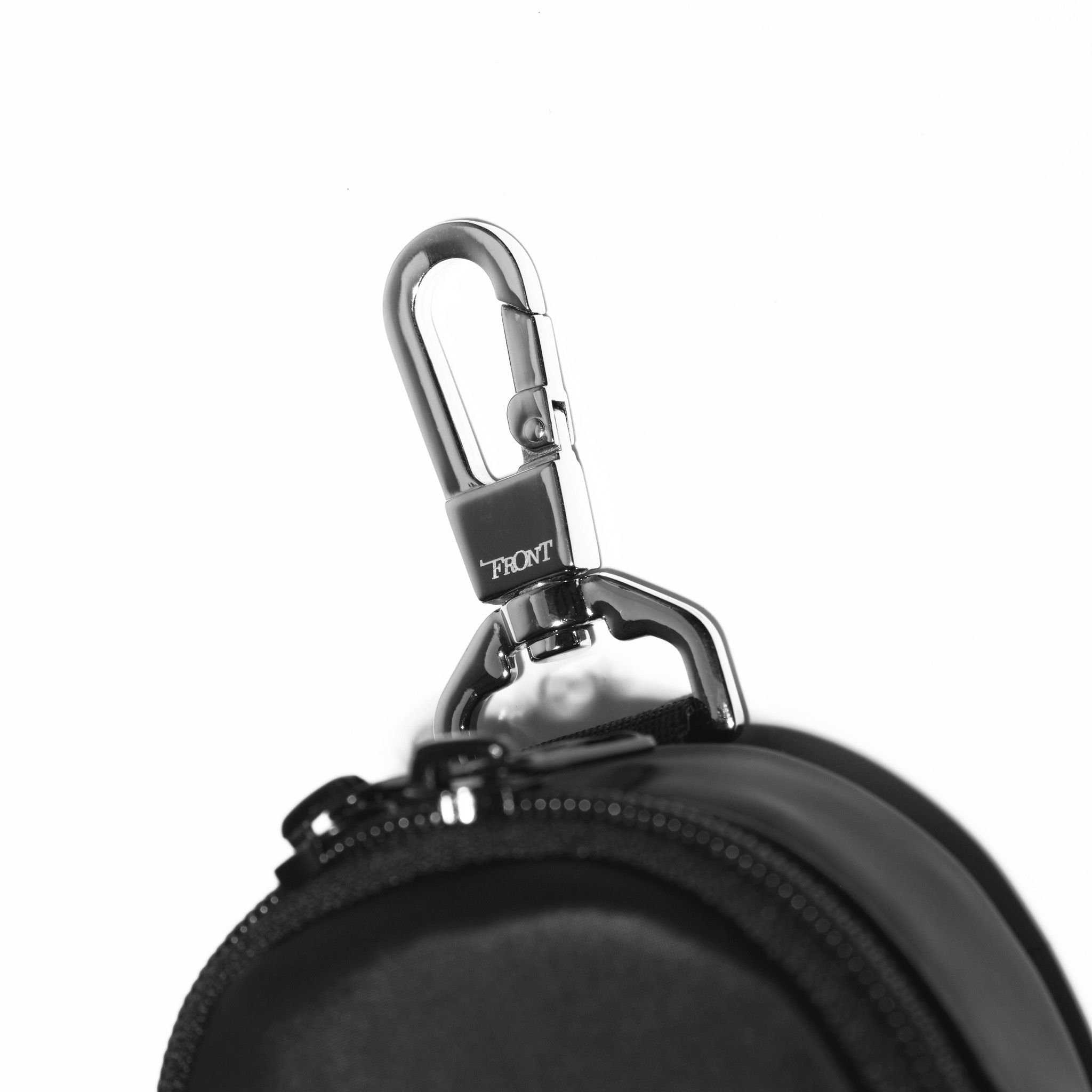  FRONT The Knight Backpack Keychain D922 - Black 