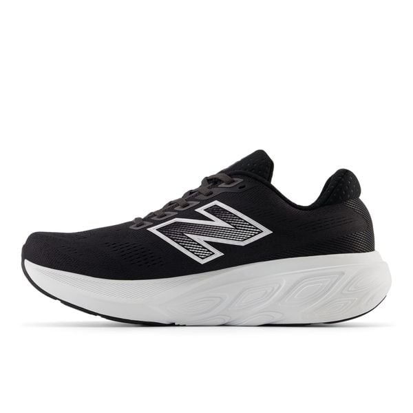  New Balance Fresh Foam X 880 v15 - Black / White 