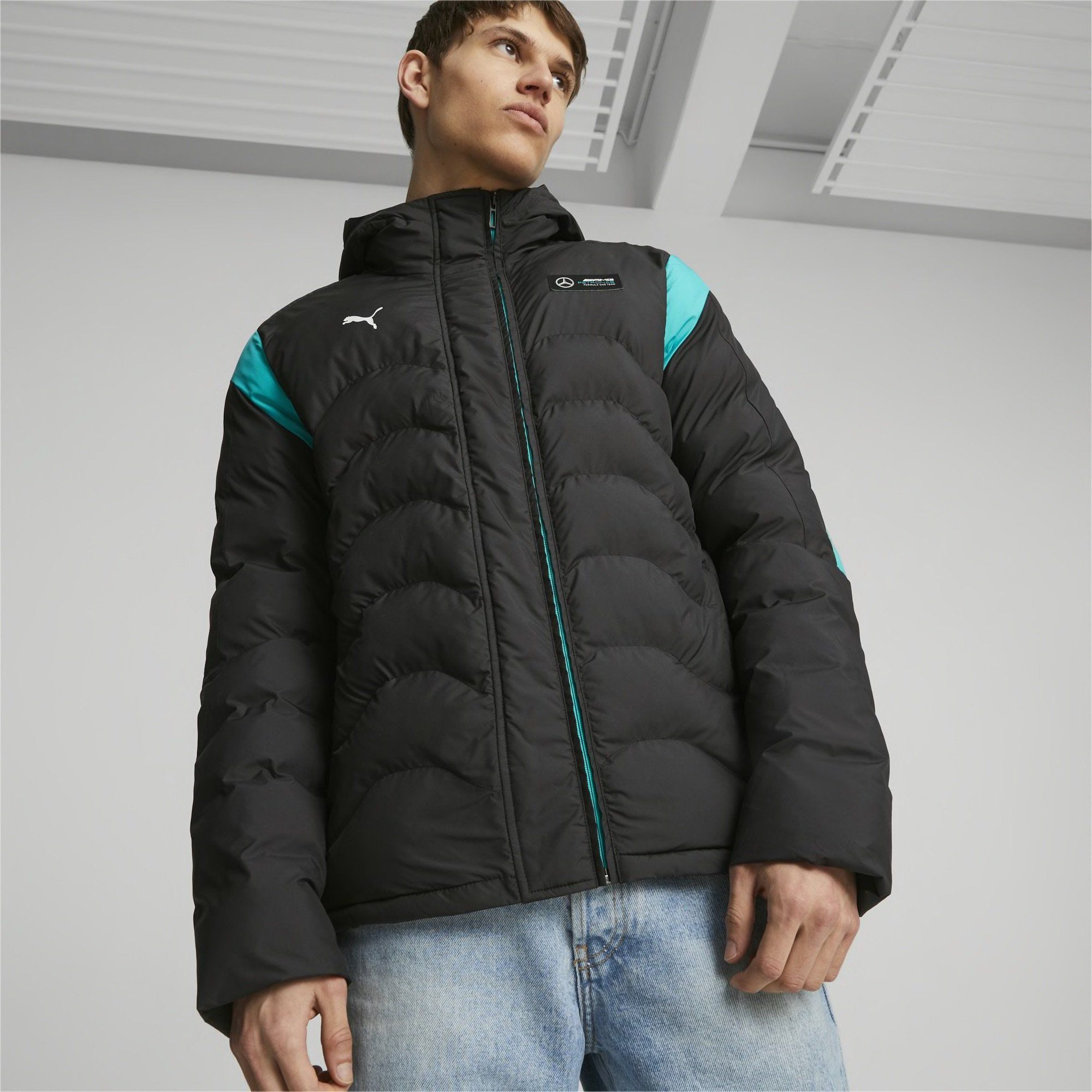  Mercedes-AMG PETRONAS MT7 Ecolite Padded Jacket - Black 