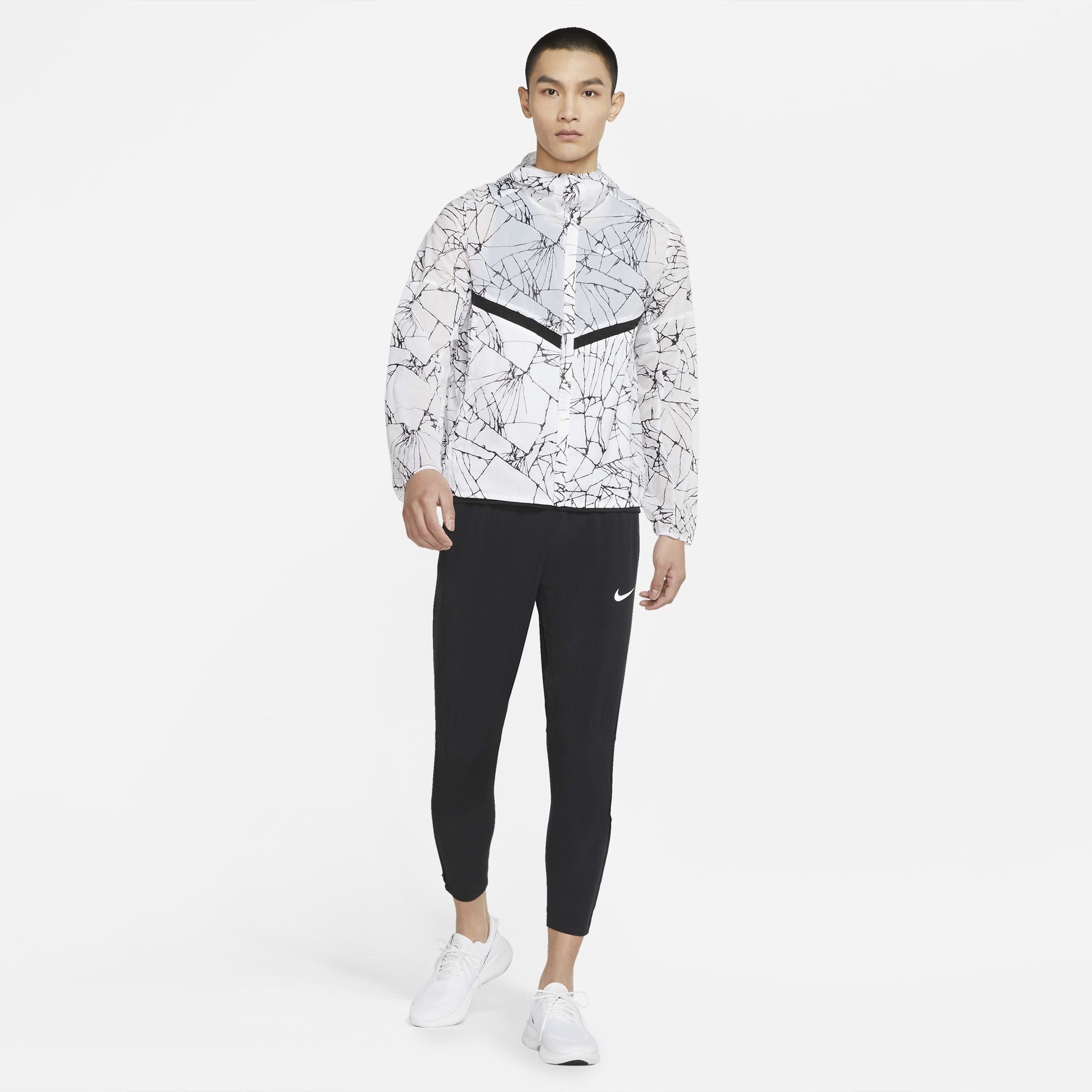  Nike Run Division Pinnacle Running Jacket - White 