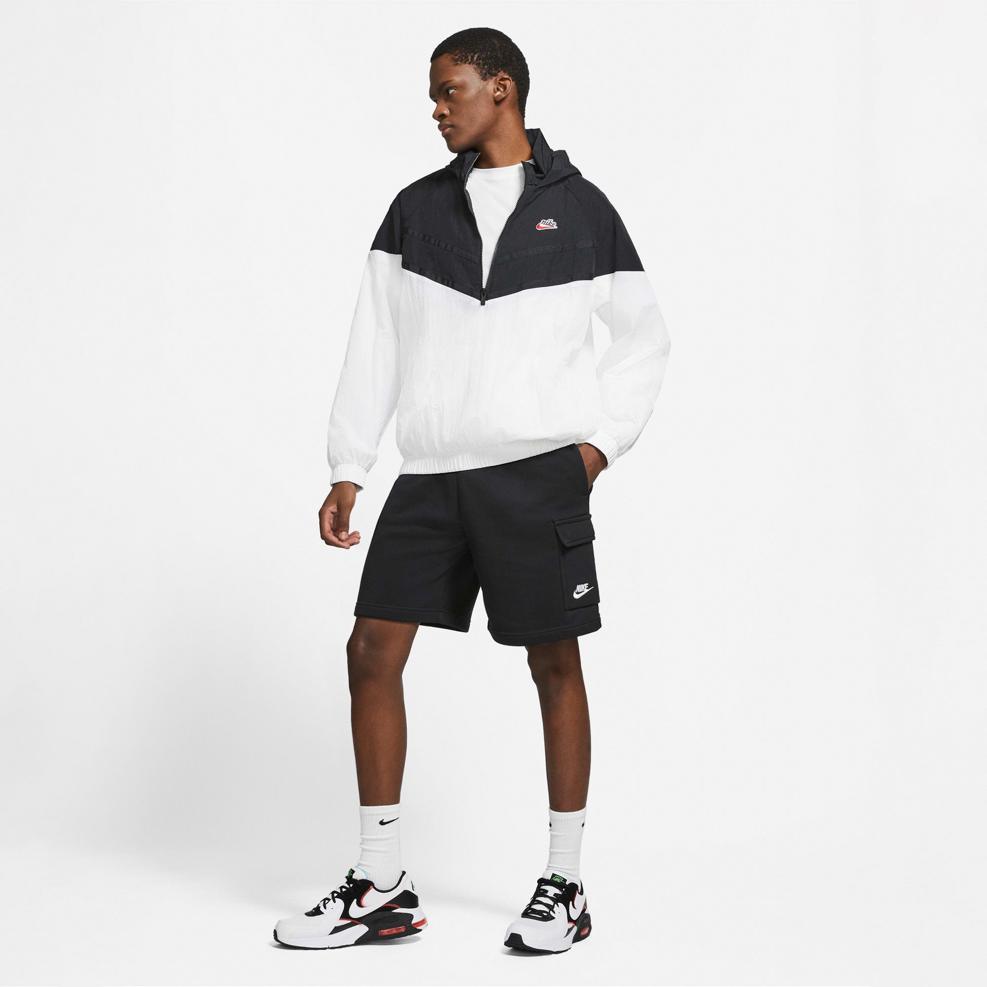  Nike Sportswear Club Cargo Shorts - Black 