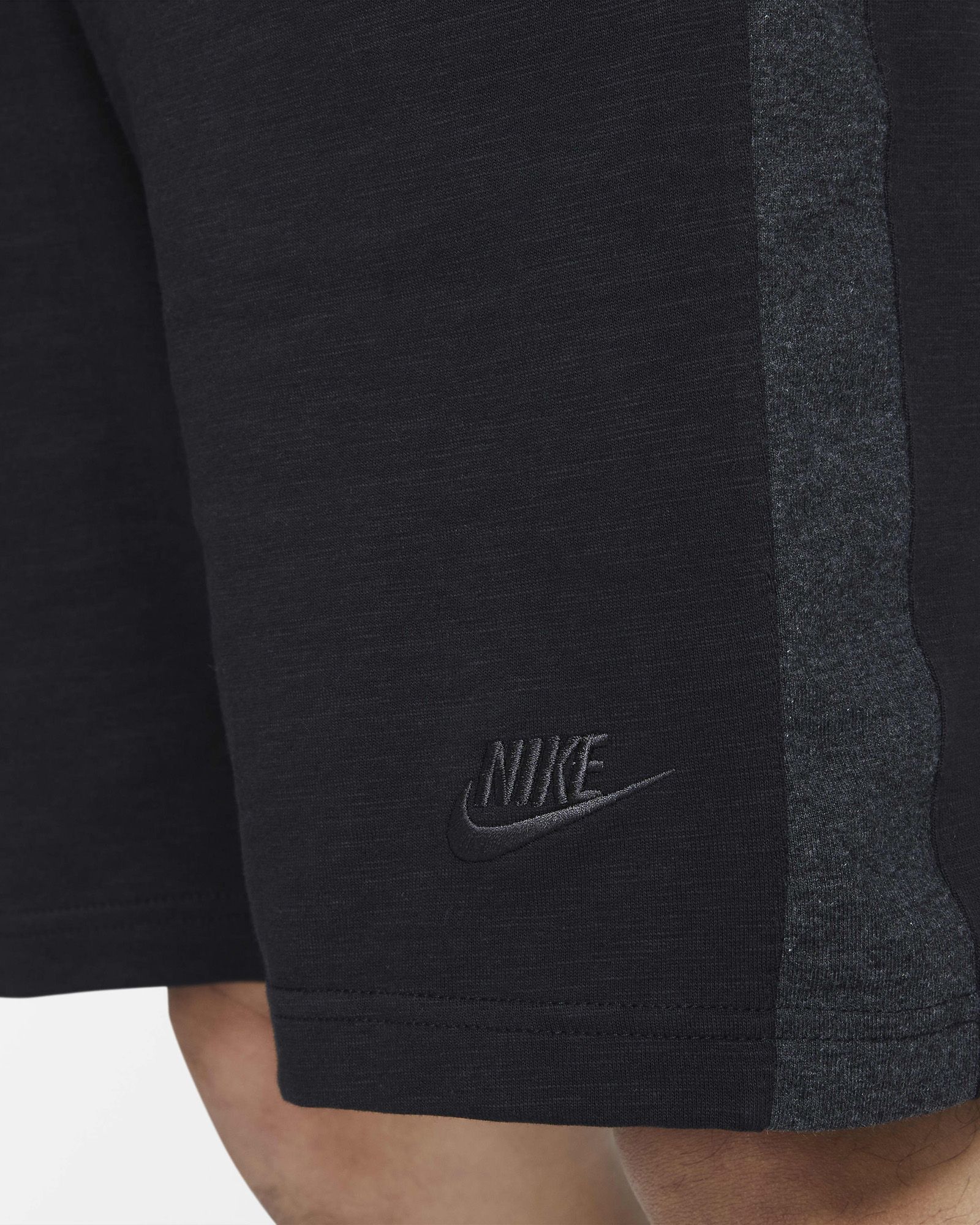 Nike Sportswear Jersey Shorts - Black Heather 