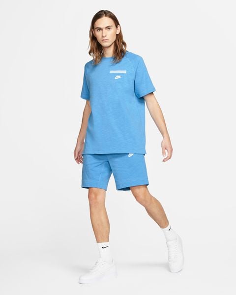  Nike Sportswear Premium Essentials Pocket T-Shirt - Coast 