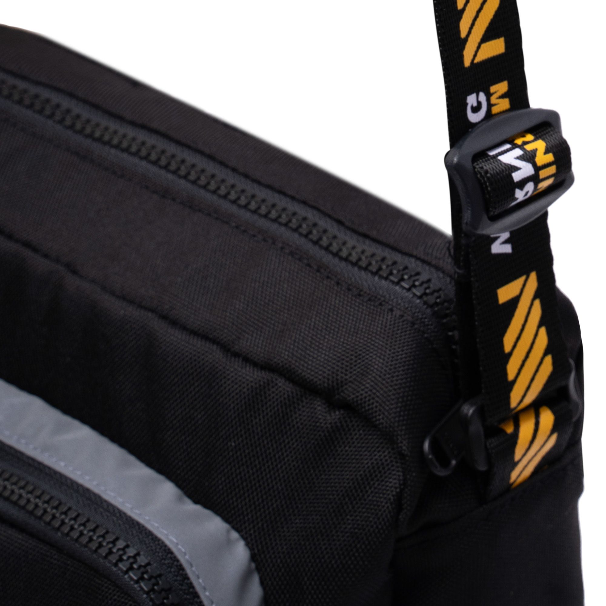  Reflective Shoulder Bag 