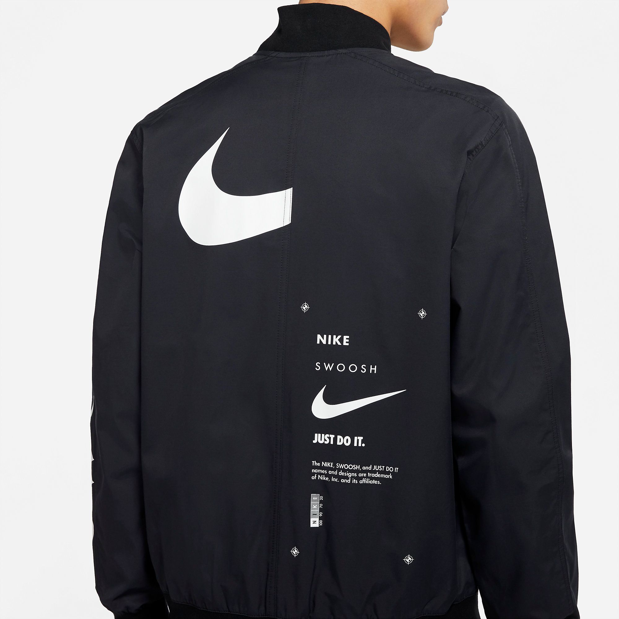  Nike Sportswear Swoosh Bomber Jacket - Black 