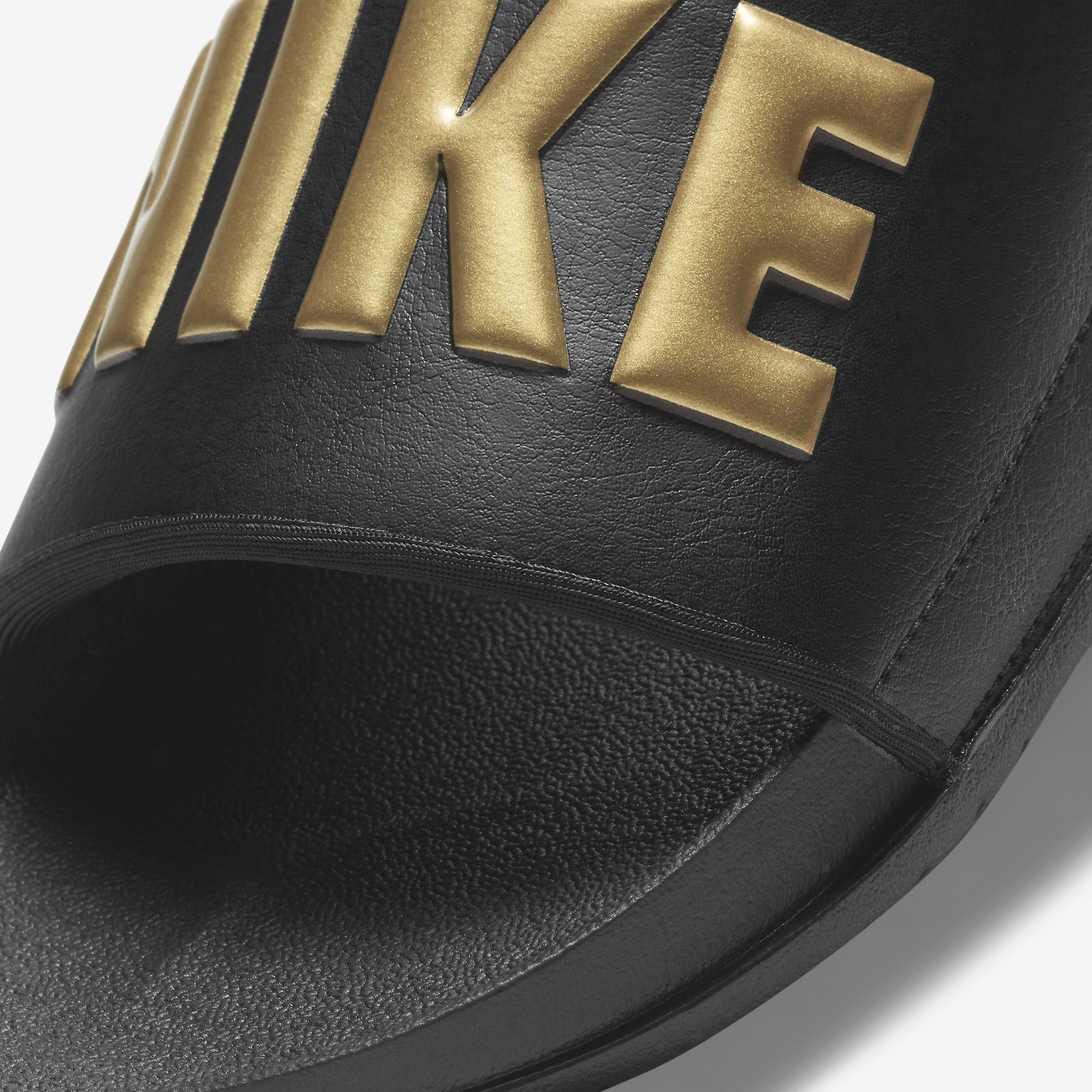  Nike Offcourt Slide - Black / Gold 