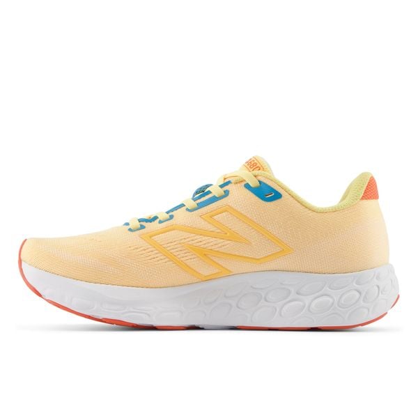  New Balance Fresh Foam 680v8 - White Peach / Coastal Blue 