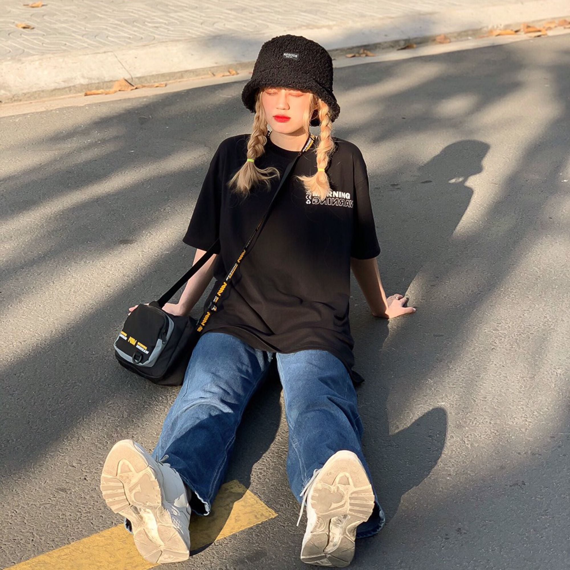  Reflective Shoulder Bag 