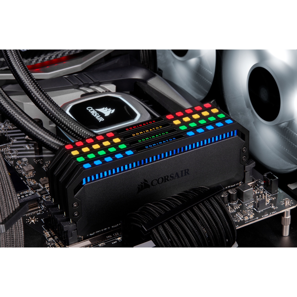  RAM CORSAIR DOMINATOR PLATINUM RGB 16GB (2x8GB) 3200MHz DDR4 - BLACK ( CMT16GX4M2C3200C16 ) 