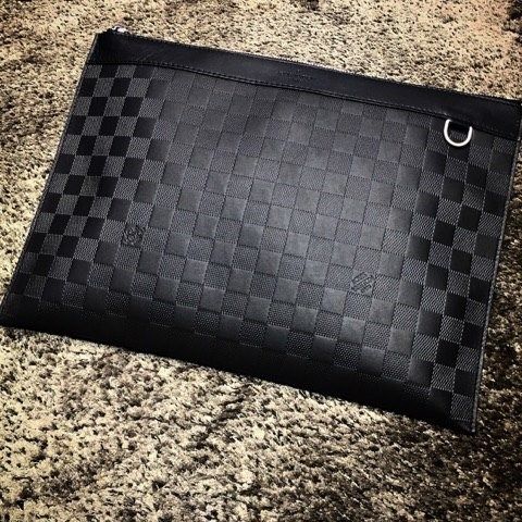  Clutch Louis Vuitton Pochette Discovery 