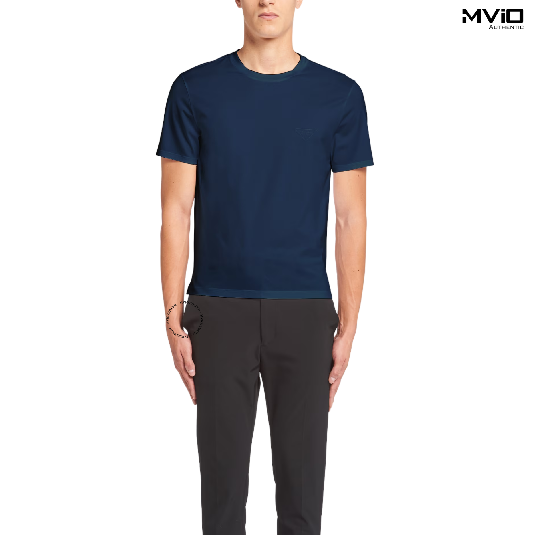  Phông Prada Navy Tag Ngực Chìm UJN712S2111YDP F0124 