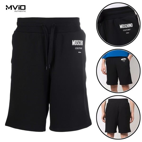  Short Moschino Đen Chữ Túi Trắng A3070228 1555 