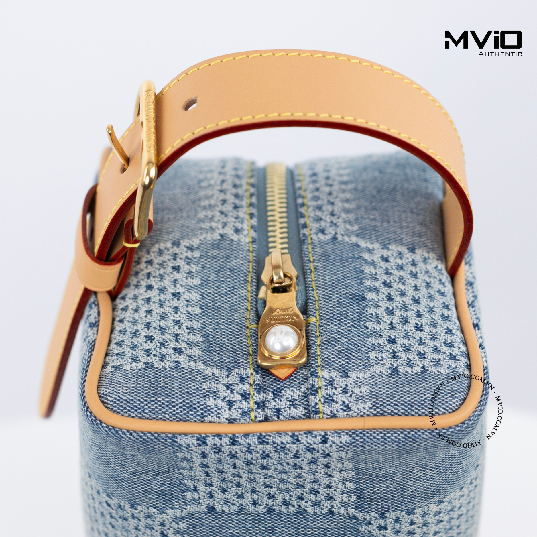  Túi Louis Vuitton Locker Dopp Kit Xanh Denim N40753 