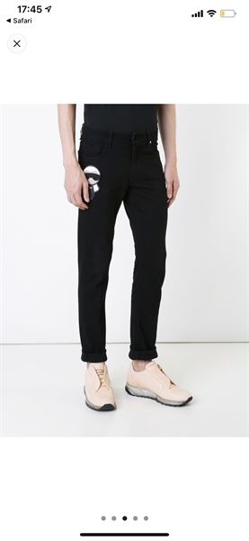  Jean Fendi Đen Thêu Hình Sticker 