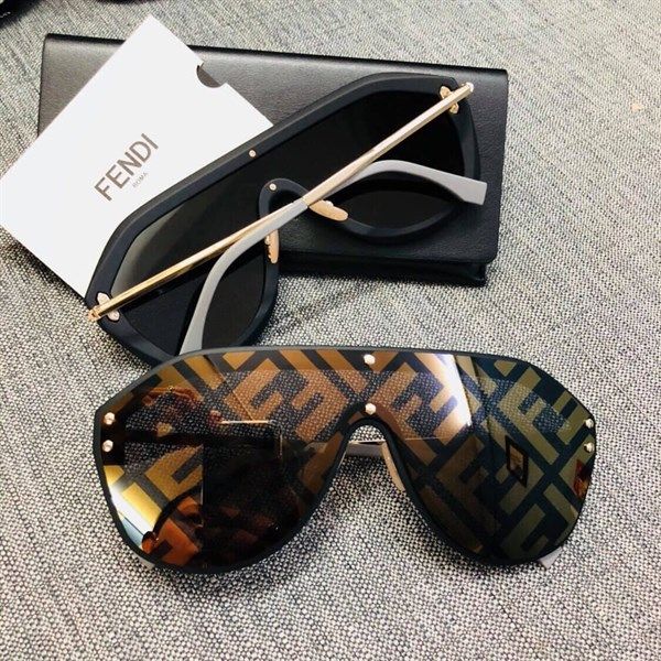  Kính Fendi Nâu 