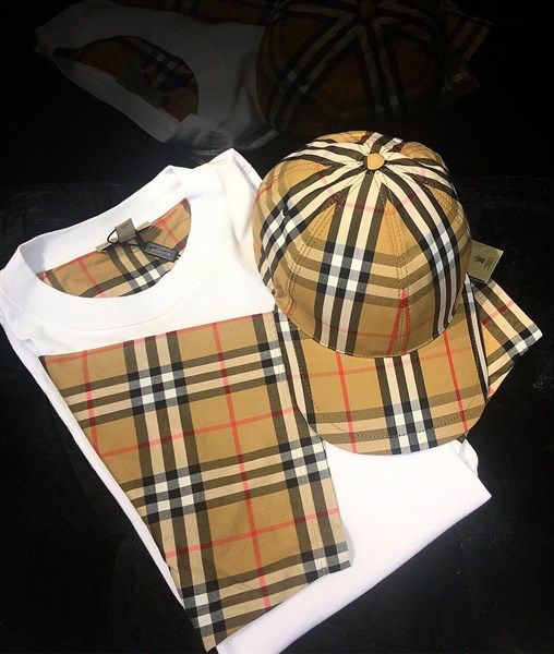  Mũ Burberry Kẻ Vintage 