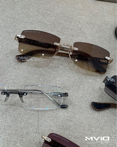  Kính Chrome Hearts DEEP 1 Gọng Khoan Khoá Gold 10240495 