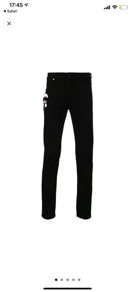  Jean Fendi Đen Thêu Hình Sticker 