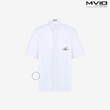  Sơ Mi Dior Cộc Tay Trắng Túi Thêu Logo 493C521B1581 