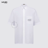  SƠ MI DIOR CỘC TAY TRẮNG CHỮ TÚI NGỰC 1947 493C521A1581 003 