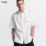  SƠ MI DIOR CỘC TAY TRẮNG CHỮ TÚI NGỰC 1947 493C521A1581 003 