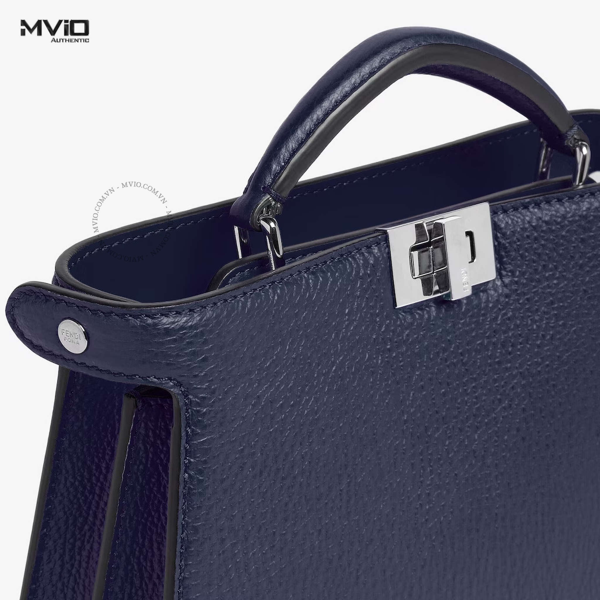  Túi Fendi Navy Da Bê Tay Xách Khoá Sliver Xoay 7VA530AFC3 F1F14 