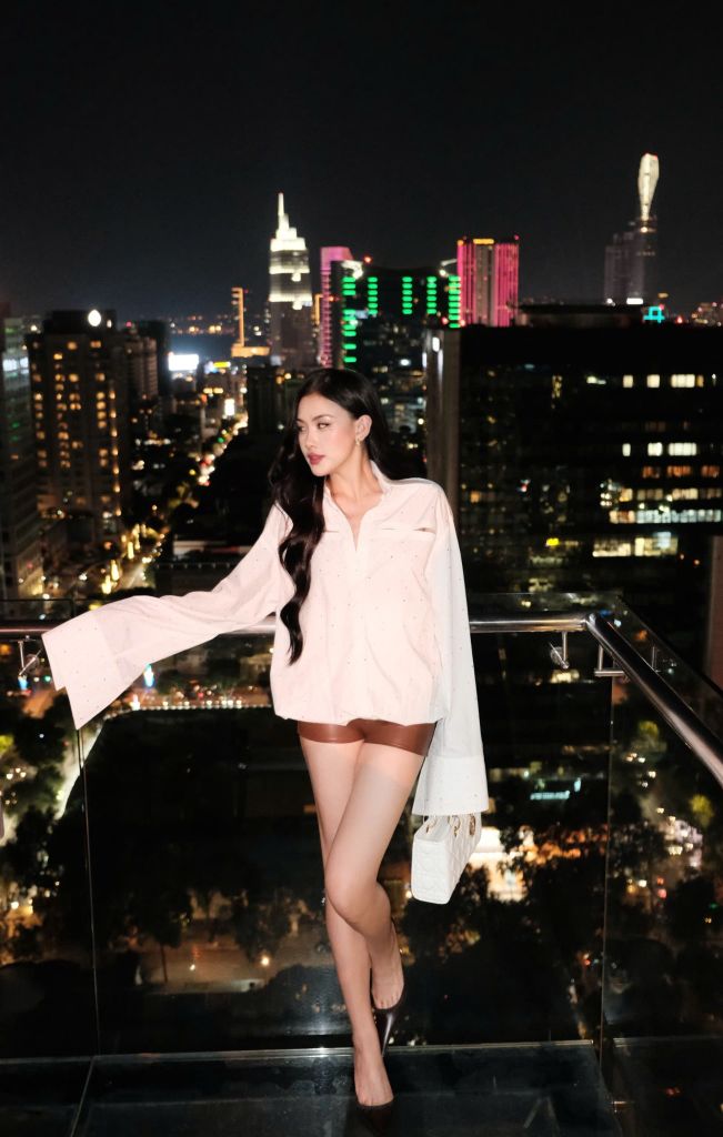 Ivory Top