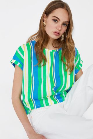 ÁO T-SHIRT NỮ BASIC CROPPED T-SHIRT