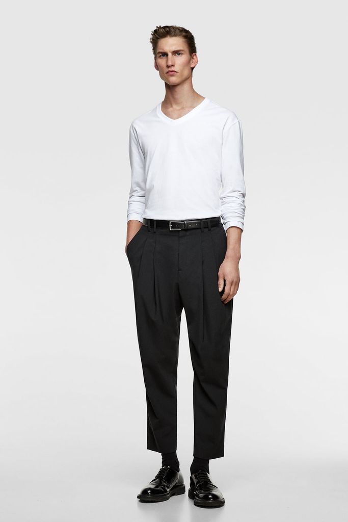 BASIC LONG SLEEVE T-SHIRT